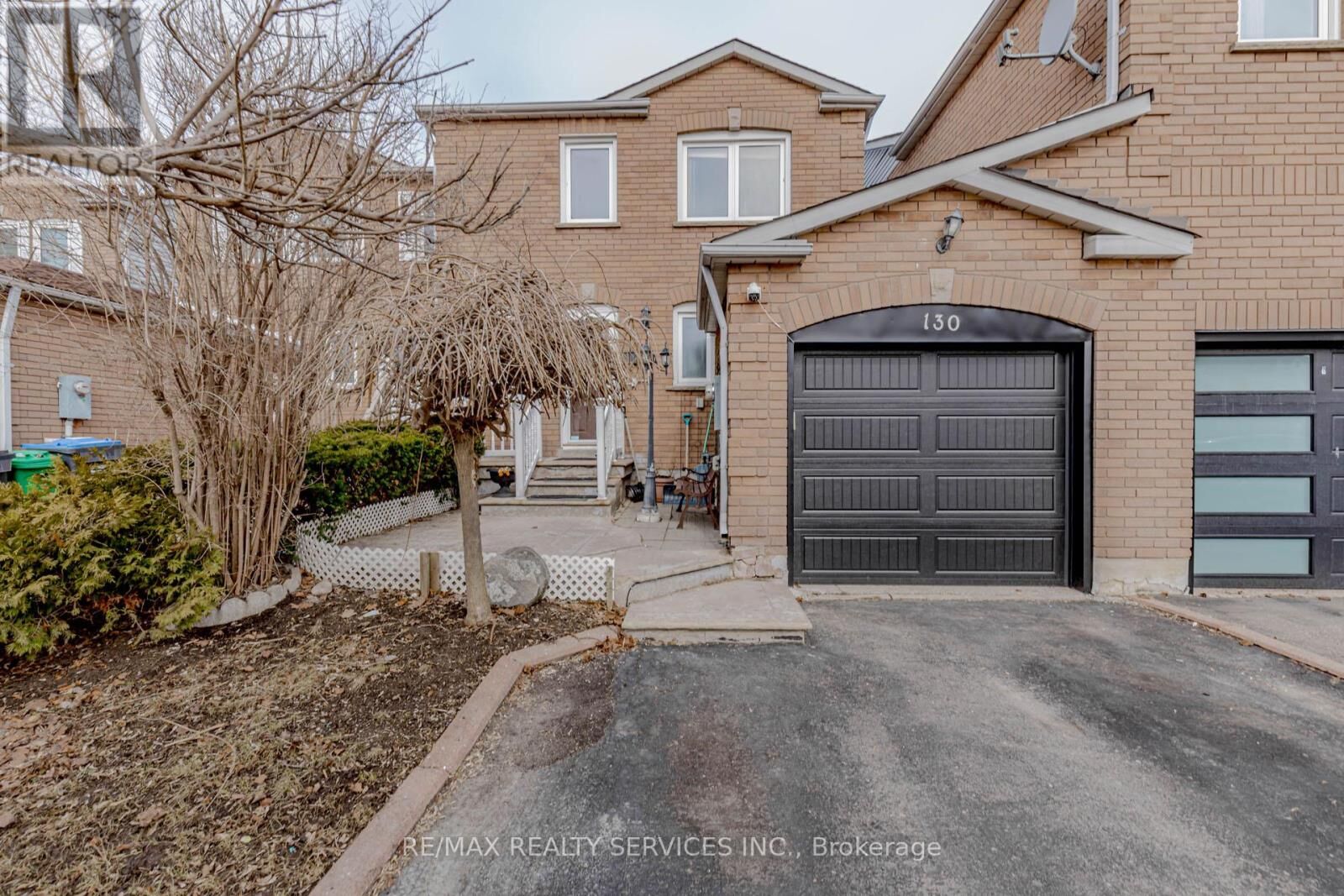 Property Photo:  130 Cutters Crescent  ON L6Y 4J8 