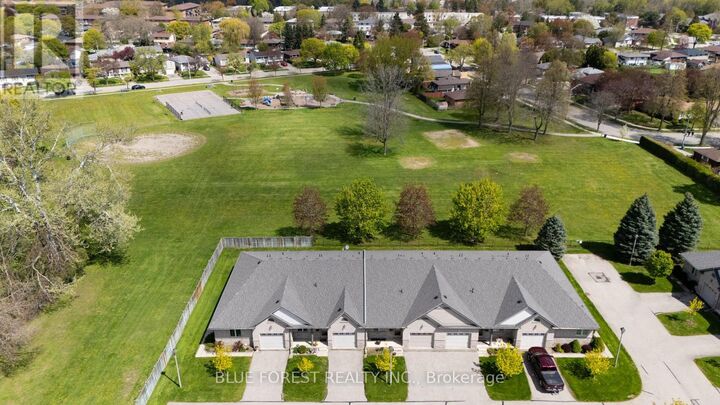 Property Photo:  948 Colborne Street 2  ON N3S 3T4 