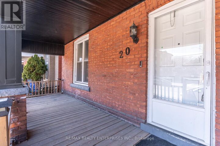 Property Photo:  20 Sherman Avenue South  ON L8M 2P4 