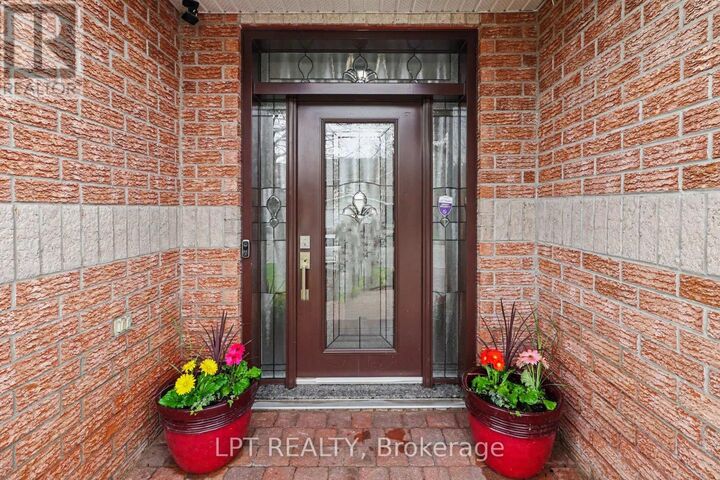 Property Photo:  1942 Caprihani Way  ON K4A 4R6 