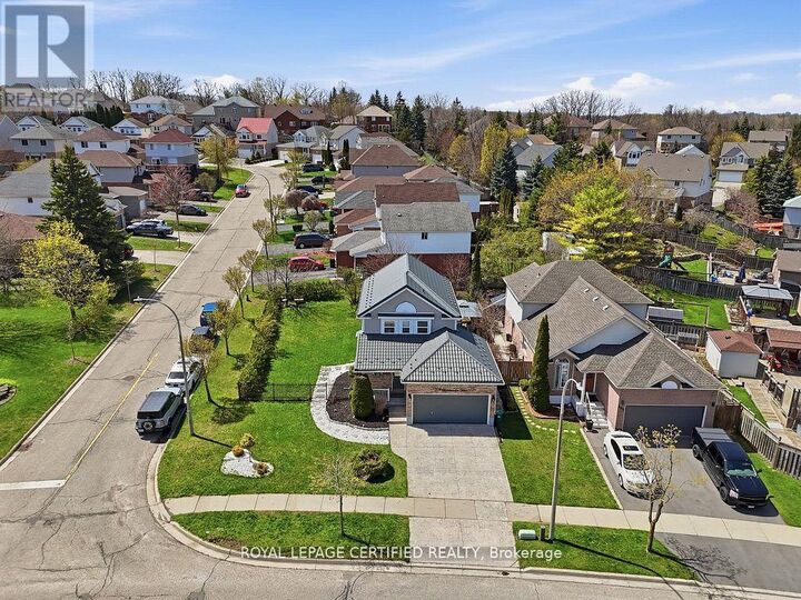 Property Photo:  209 Briarmeadow Drive  ON N2A 4C5 