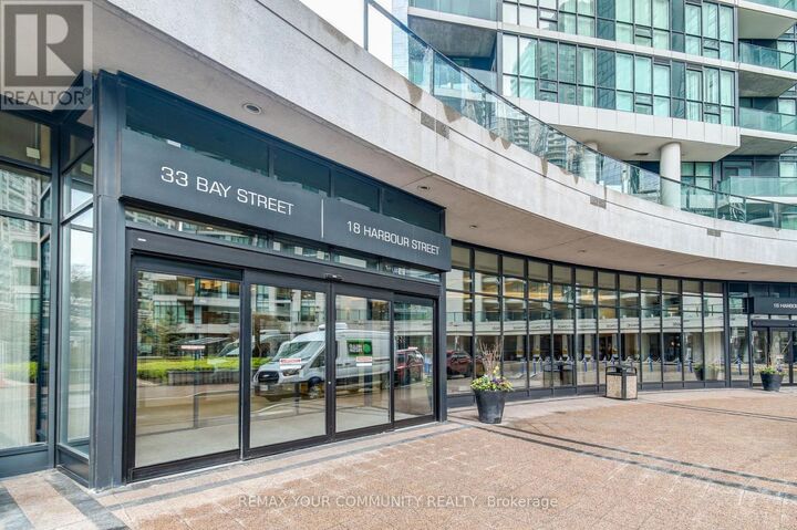 Property Photo:  33 Bay Street 508  ON M5J 2Z3 