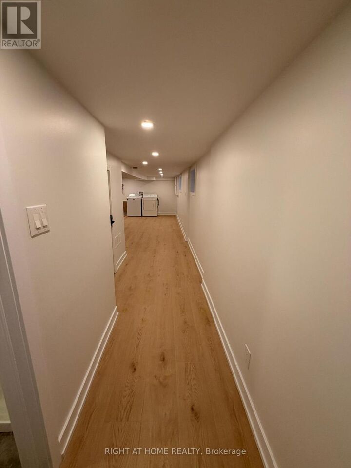 Property Photo:  751 Dupont Street B  ON M6G 1Z5 