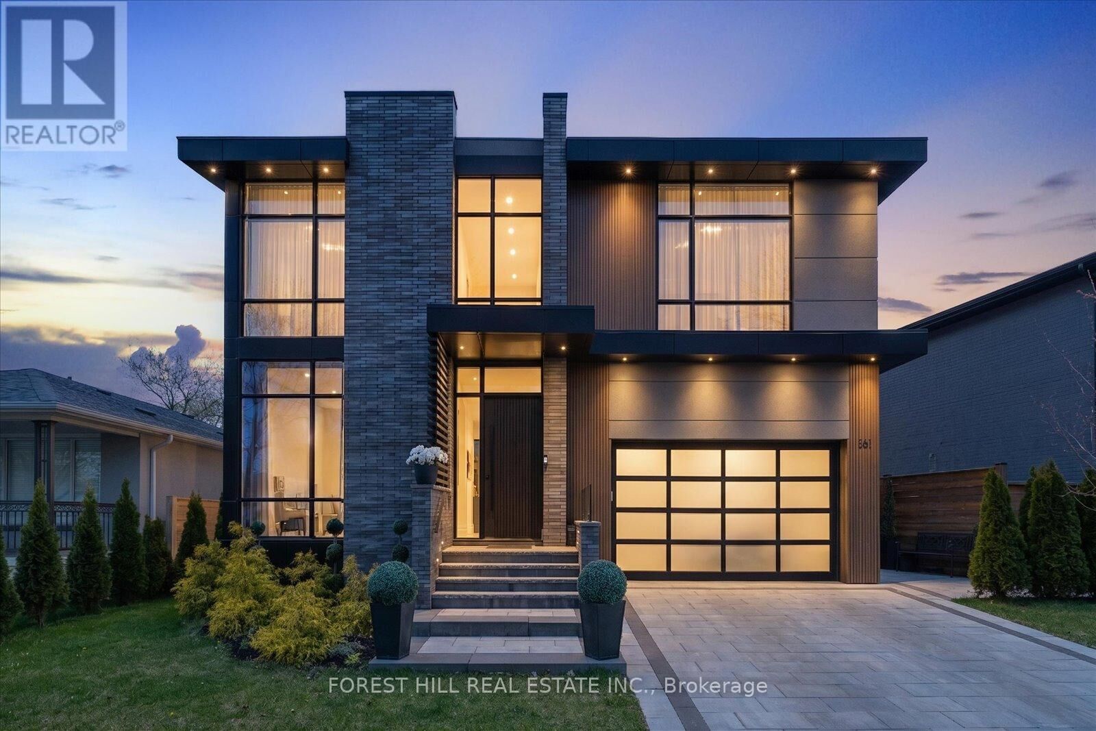 Property Photo:  16 Lemonwood Drive  ON M9A 4L4 