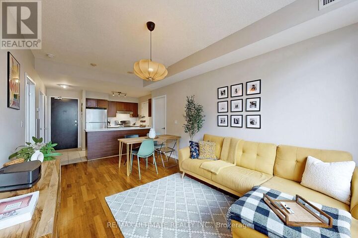 Property Photo:  231 Fort York Boulevard 228  ON M5V 1B1 
