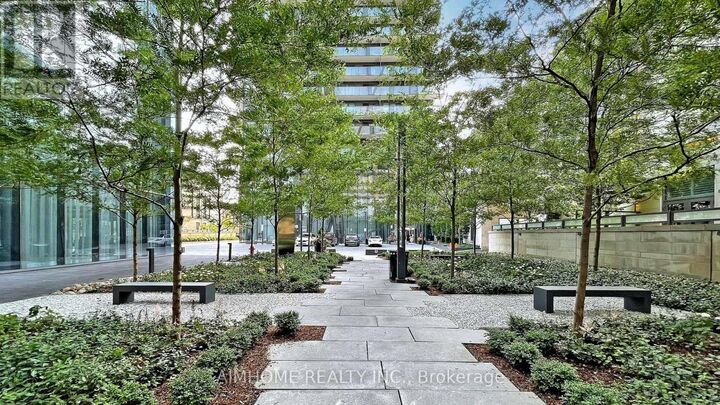 Property Photo:  1080 Bay Street 1506  ON M5S 0A5 