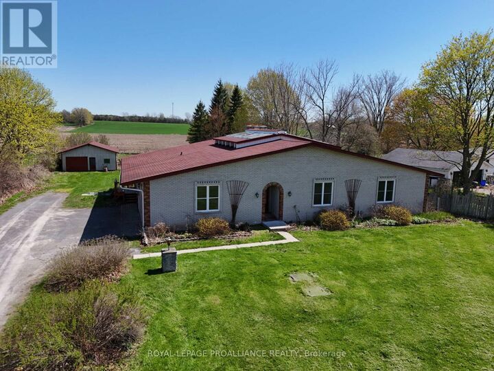 Property Photo:  138 Massassauga Road  ON K8N 4Z7 