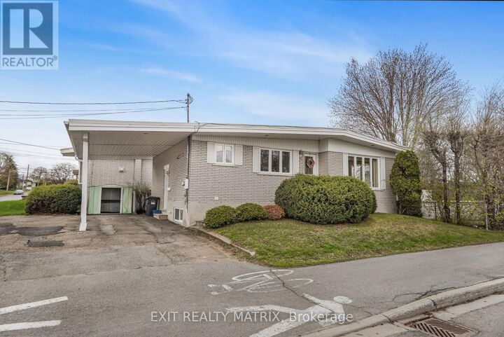 Property Photo:  1380 Lansdowne Street  ON K6A 1J4 