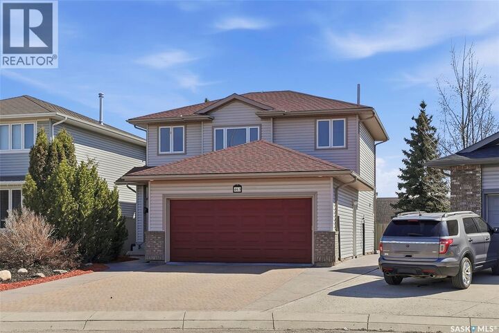 Property Photo:  463 Buckwold Cove  SK S7N 4W1 