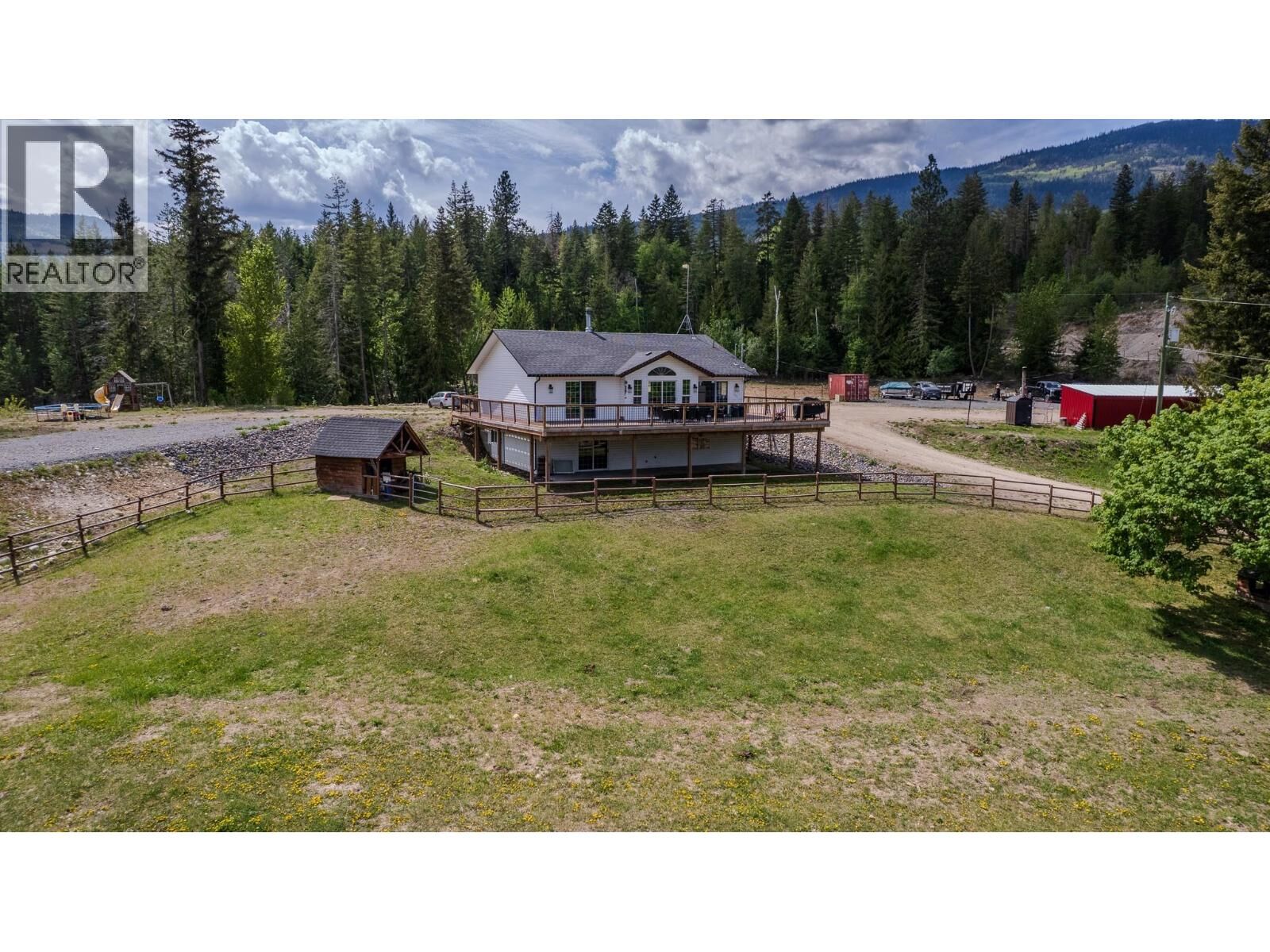 Property Photo:  2086 Yankee Flats Road  BC V1E 3J3 