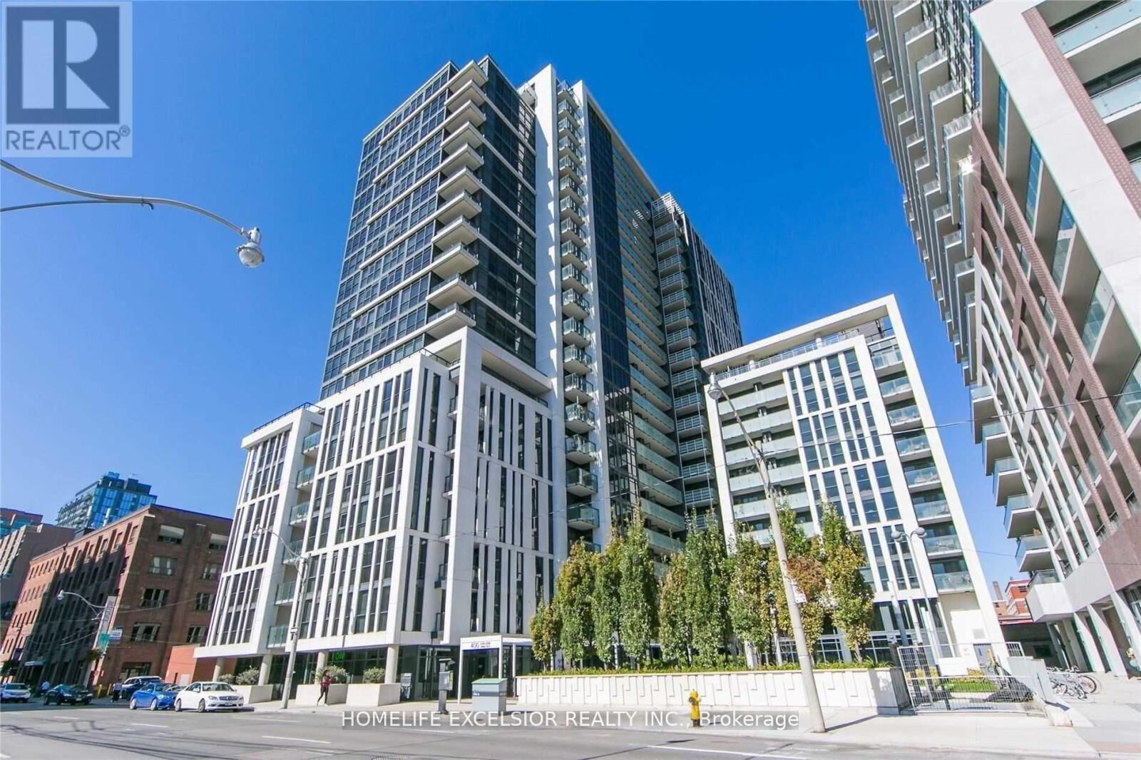 Property Photo:  400 Adelaide Street East 2006  ON M5A 4S3 