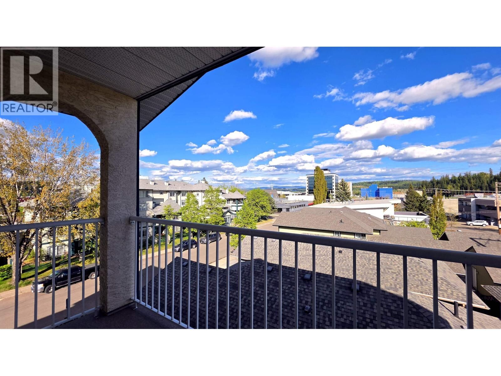 Property Photo:  1693 6th Avenue 301  BC V2L 3N5 