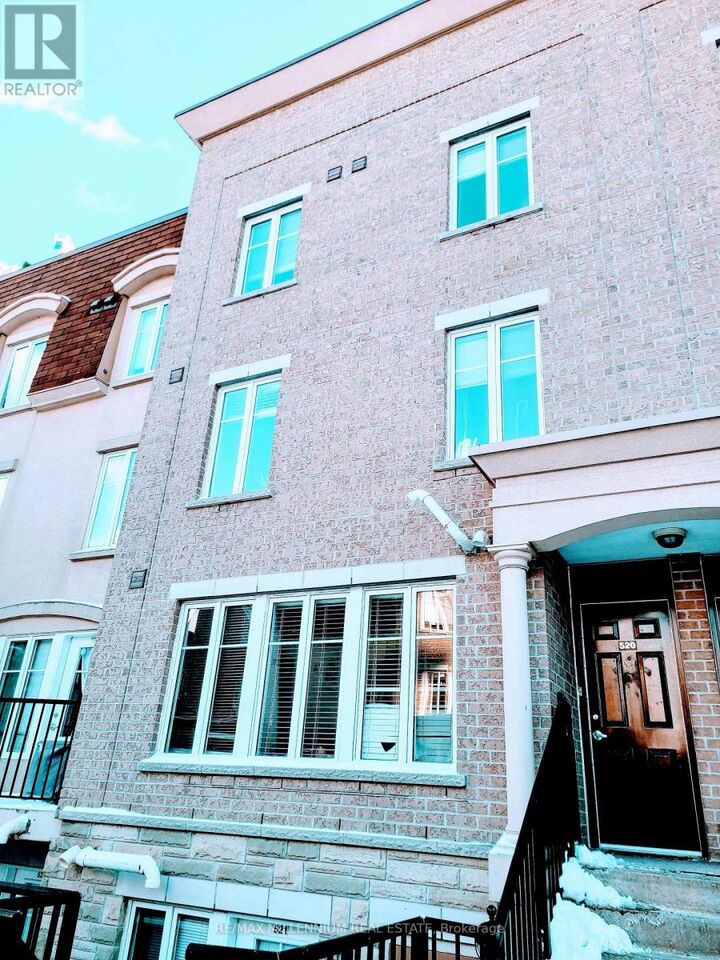 Property Photo:  46 Western Battery Road 837  ON M6K 3P1 