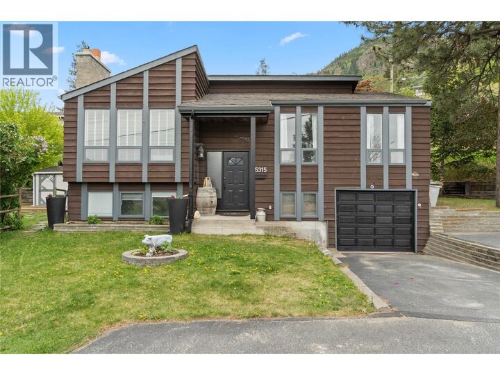 Property Photo:  5315 Morris Place  BC V2C 5S3 