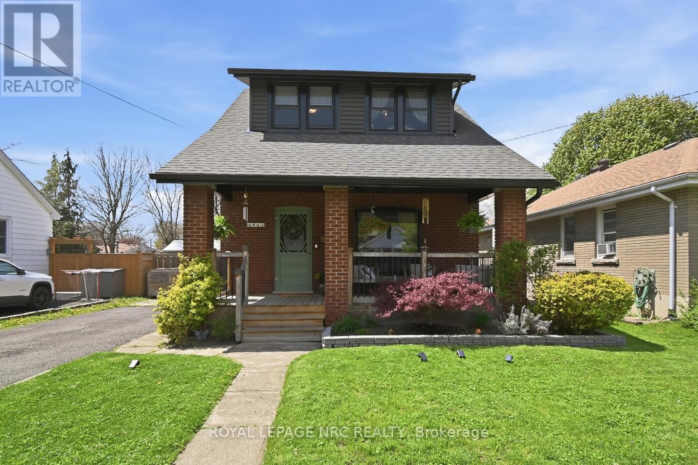 Property Photo:  4943 Duke Avenue  ON L2E 5B6 