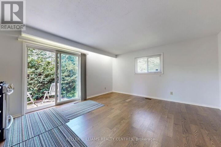 Property Photo:  252 Elgin Mills Road West Unit B  ON L4C 4M2 