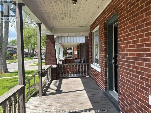 Property Photo:  1370 Bruce Ave  ON N8X 1X4 