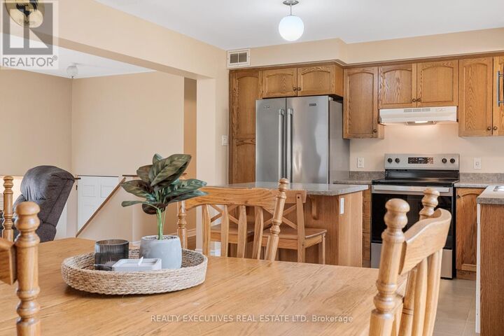 Property Photo:  7645 Lawrence Street  ON K0A 3J0 