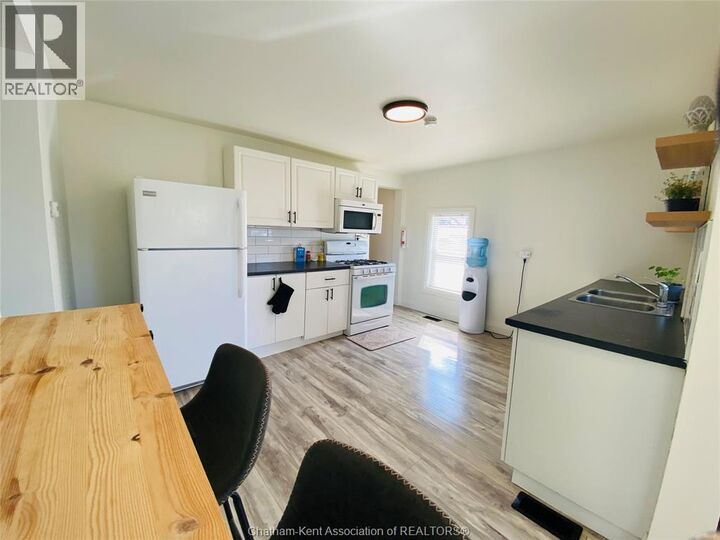 Property Photo:  21023 Charing Cross Road  ON N0P 1G0 