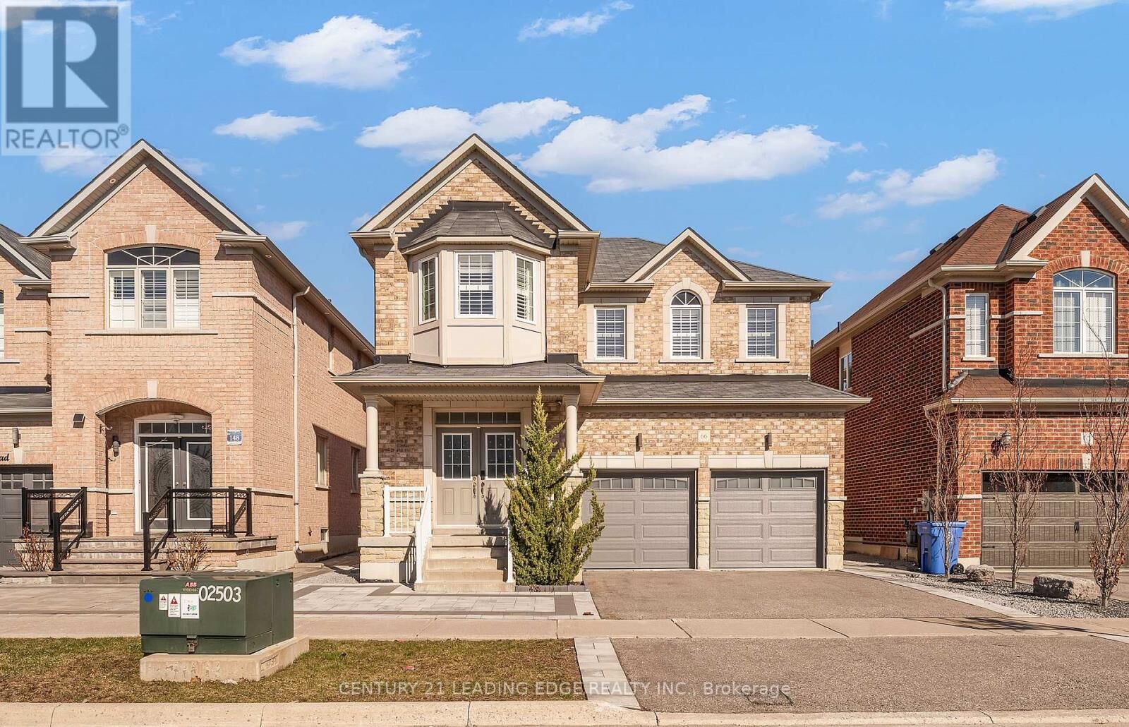 Property Photo:  66 James McCullough Road  ON L4A 0Z3 