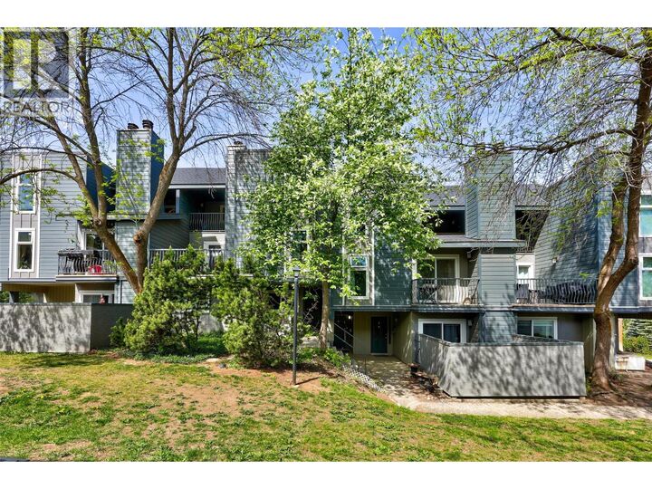 1221 Hugh Allan Drive 2 — photo 1