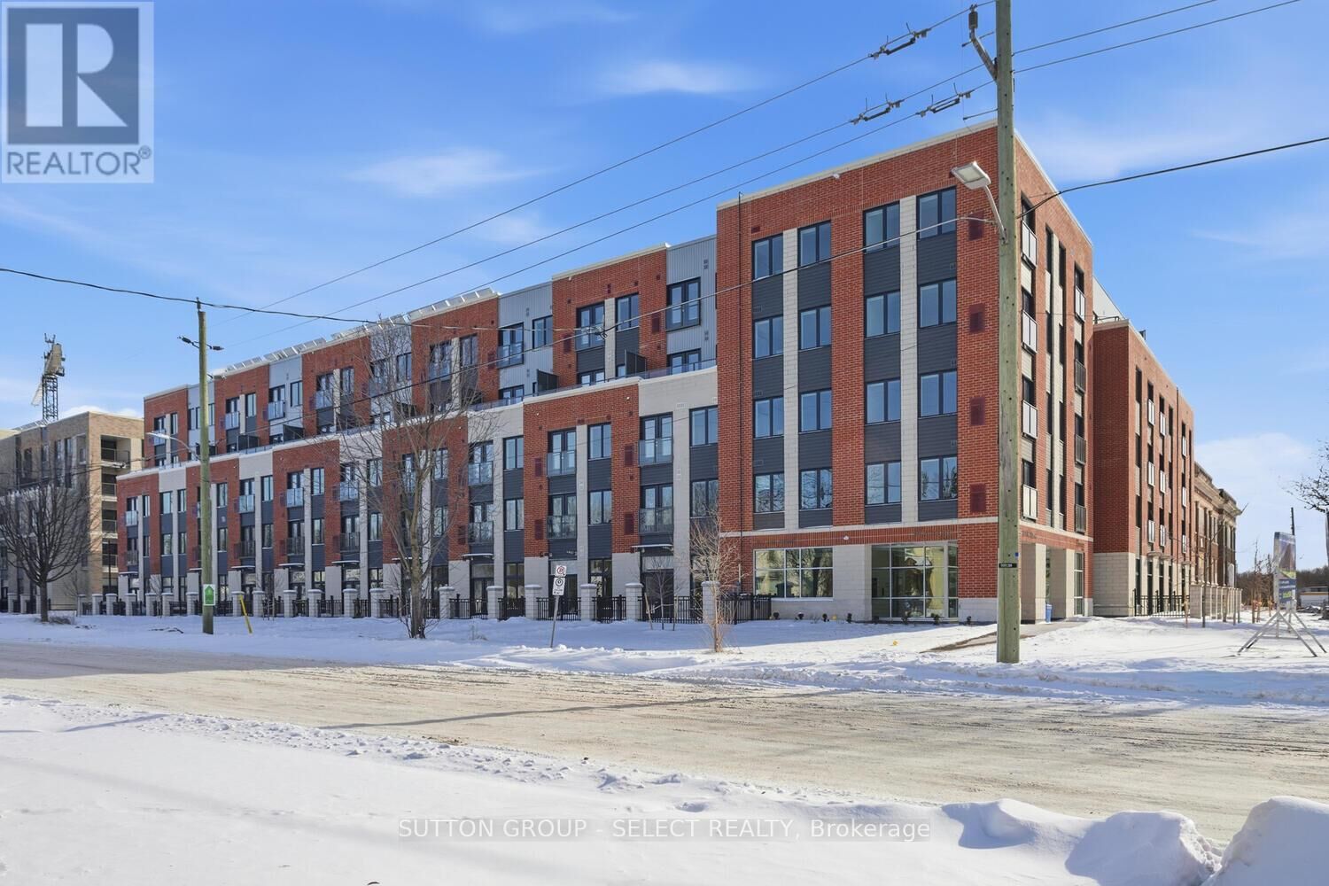 Property Photo:  351 Hill Street 215  ON N6B 2M1 