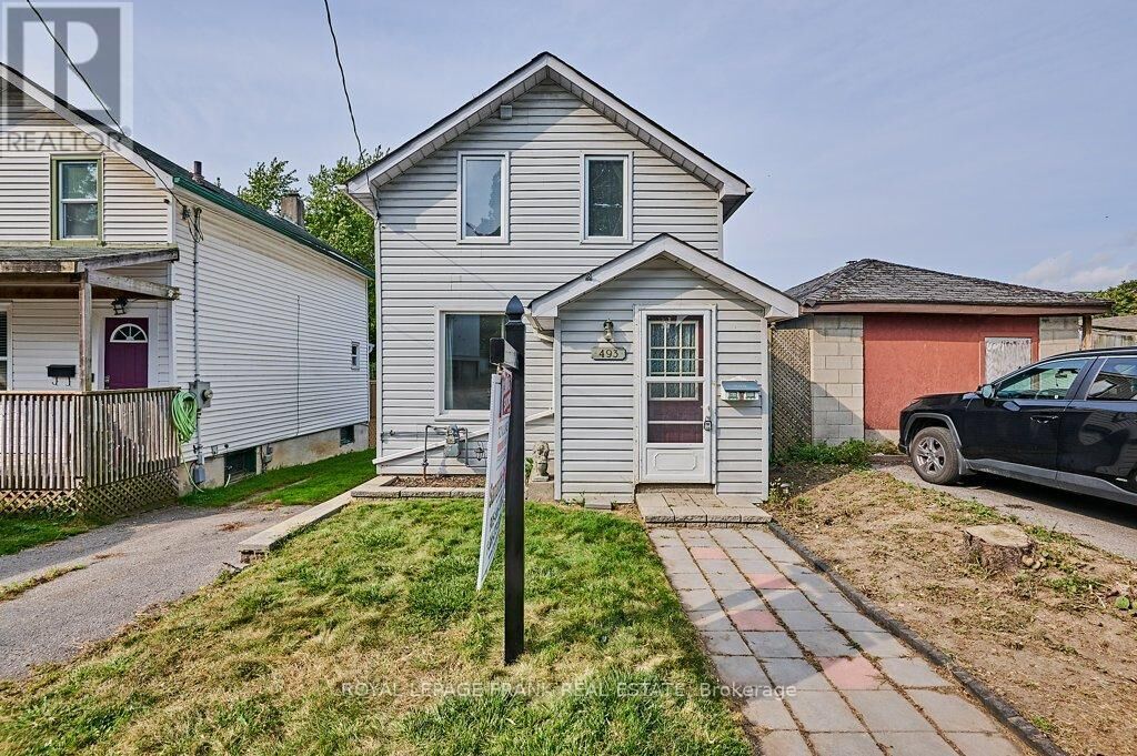 Property Photo:  493 St. Lawrence Avenue  ON L1H 4C3 