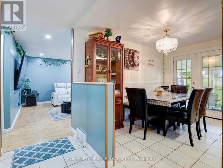 Property Photo:  128 Macatee Place South  ON N1R 6Z8 