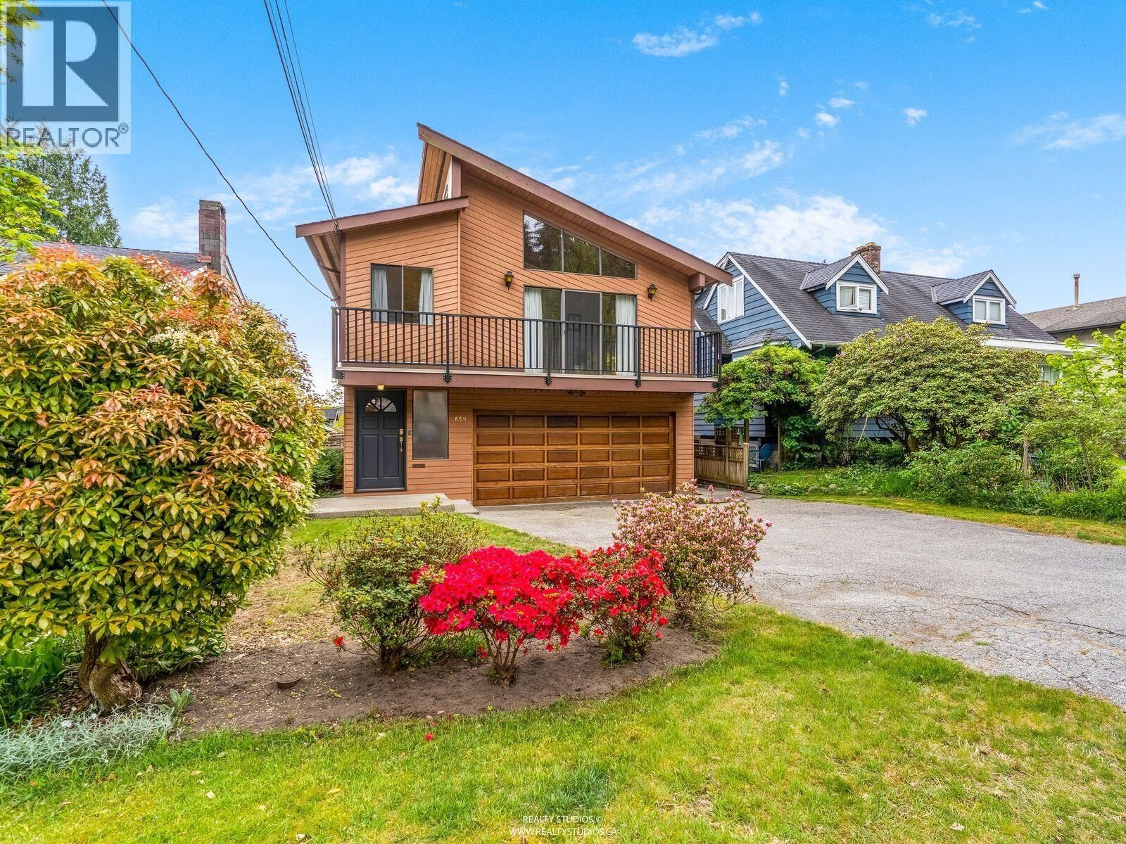 Property Photo:  859 East 17th Street  BC V7L 2X2 