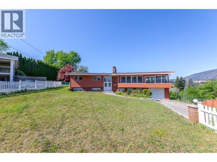 Property Photo:  2204 Bridgeview Road  BC V1Y 0B1 