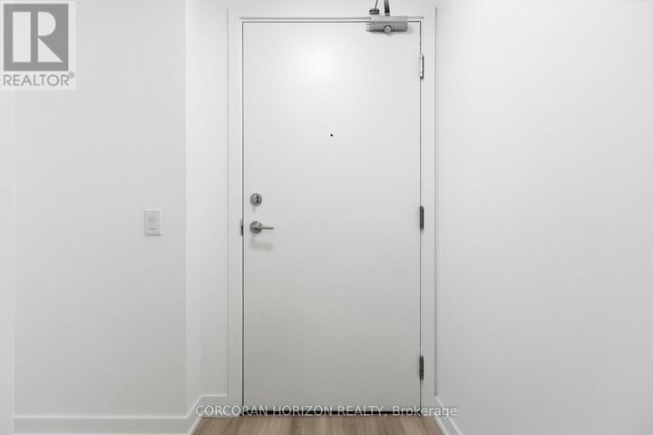 Property Photo:  7437 Kingston Road 210  ON M1B 0E9 