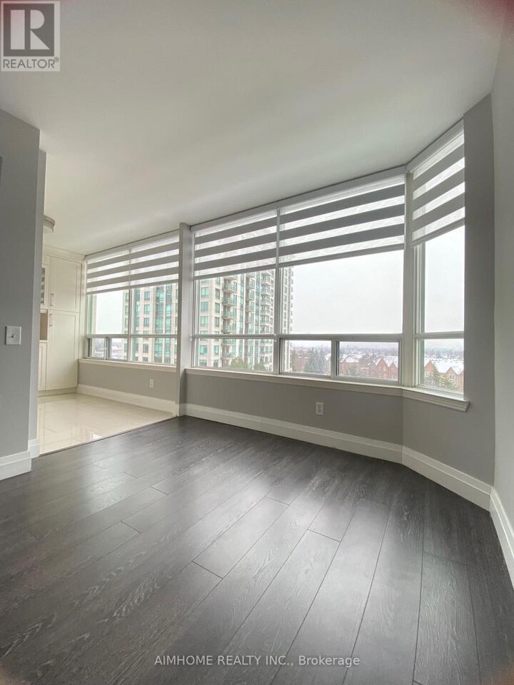 Property Photo:  110 Promenade Circle 608  ON L4J 7W8 