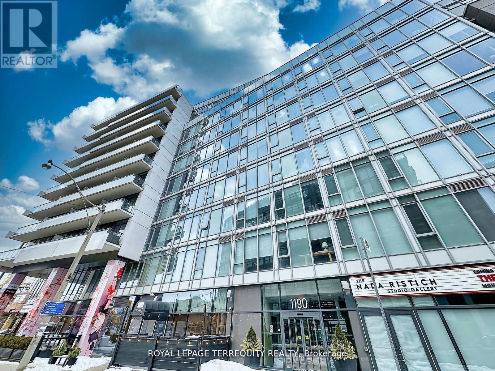 Property Photo:  1190 Dundas Street East 510  ON M4M 0C5 