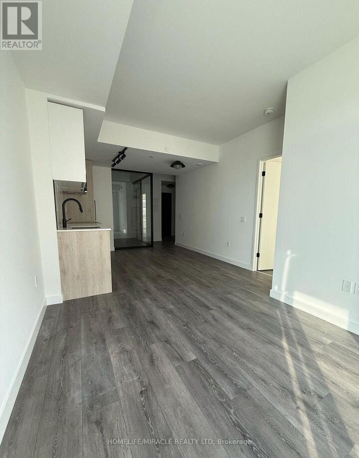 Property Photo:  1635 Military Trail 405  ON M1C 1B2 