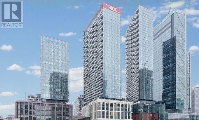 Property Photo:  470 Front Street West 1303  ON M5V 0V6 