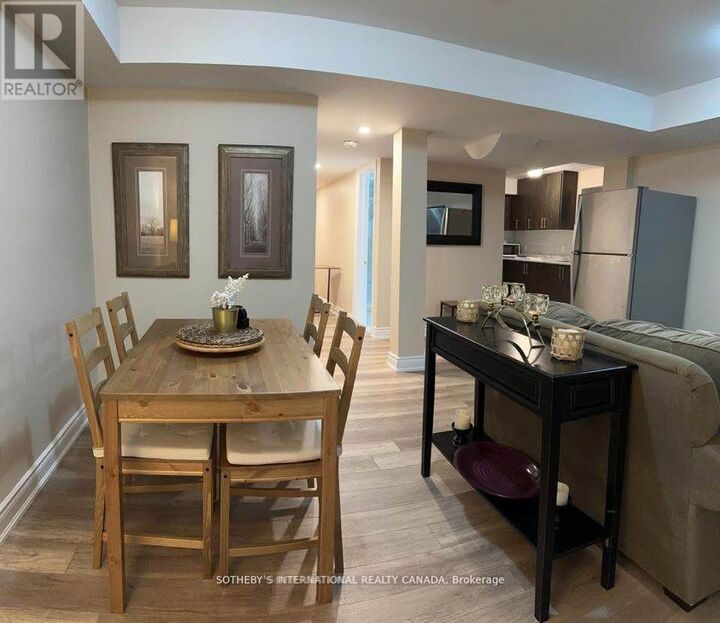 Property Photo:  1431 Rolph Terrace  ON L9T 7E1 