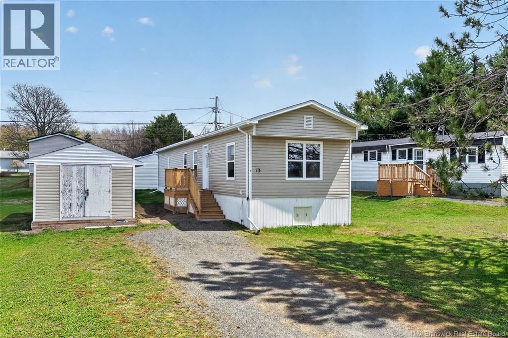 Property Photo:  13 Raworth Avenue  NB E1H 1C1 