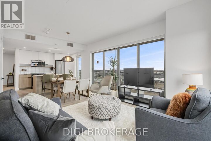 Property Photo:  1240 Cummings Avenue 1806  ON K1J 0E3 