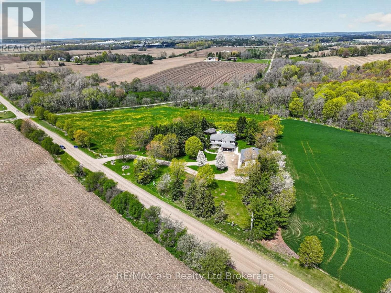 Property Photo:  403745 Union Road  ON N5C 3J7 