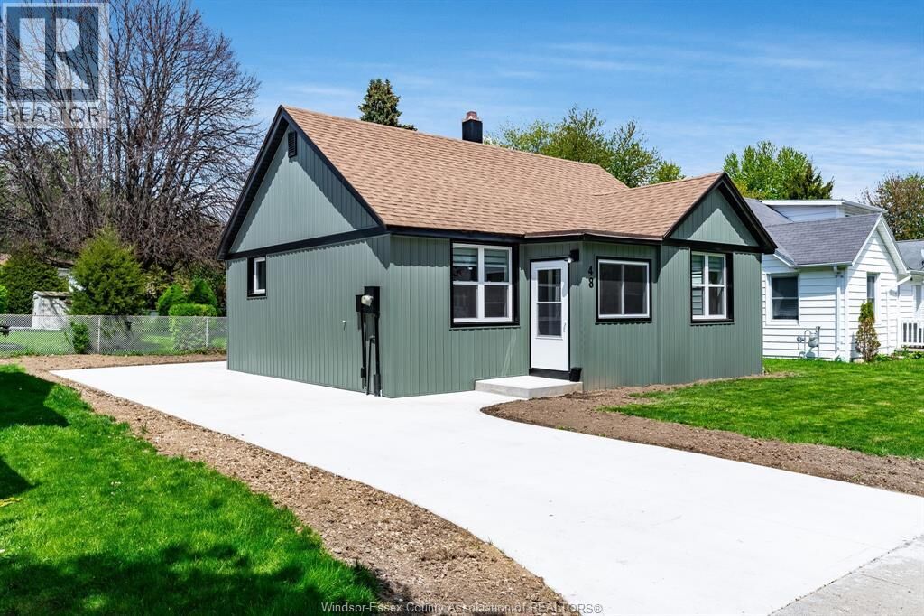 Property Photo:  48 McLean Street  ON N9Y 1X8 