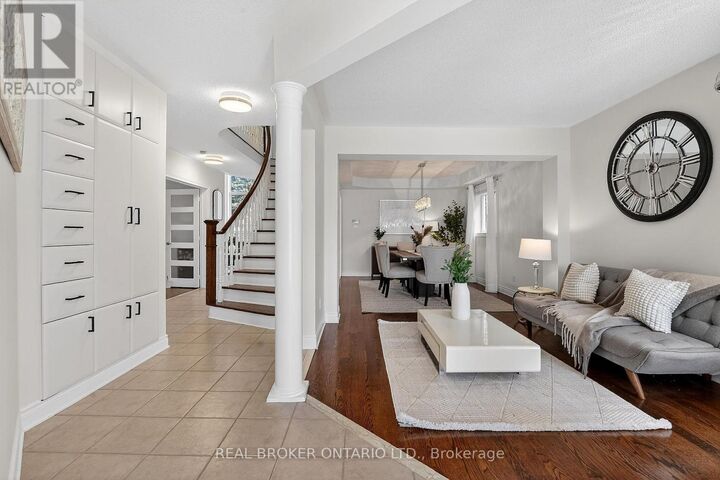 Property Photo:  67 Summer Valley Drive  ON L6Z 4V1 