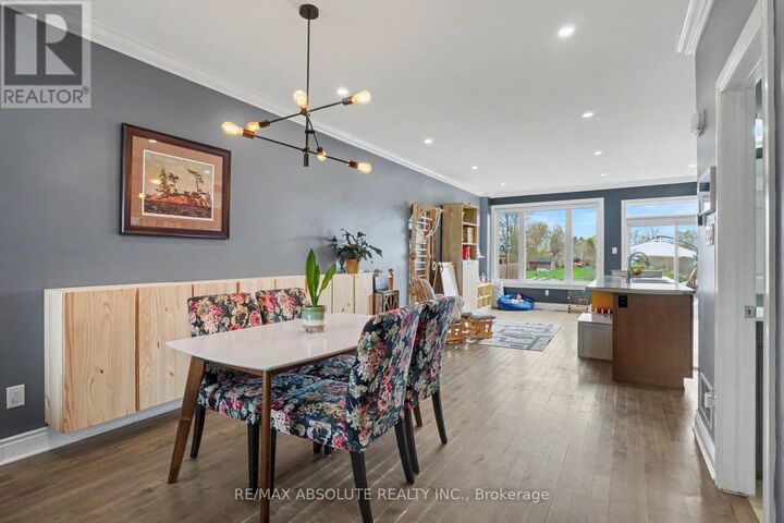 Property Photo:  185 Desmond Trudeau Drive  ON K7S 0H1 