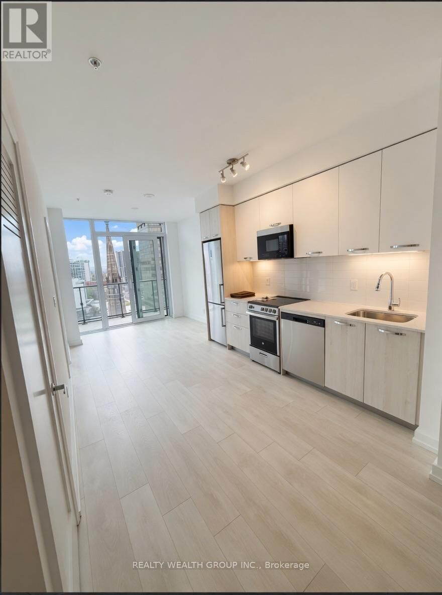 Property Photo:  75 James Street 1609  ON L8P 2T1 
