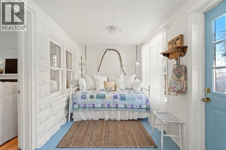 Property Photo:  571 4th Boulevard  ON N9Y 3W3 