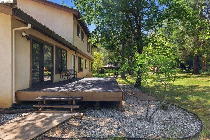 Property Photo:  23071 Gold Springs Dr  CA 95310 