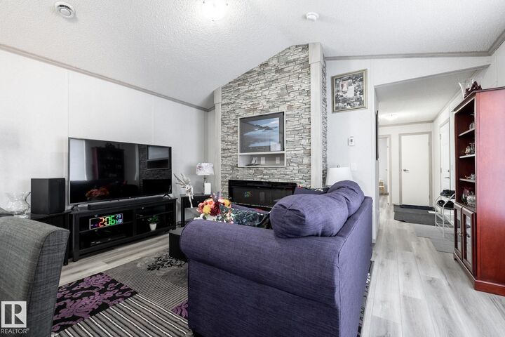Property Photo:  305 Calahoo Road 79  AB T7X 3L1 