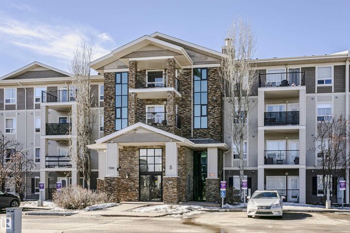 Property Photo: 7335 South Terwillegar Drive NW 5217 AB T6R 0M1