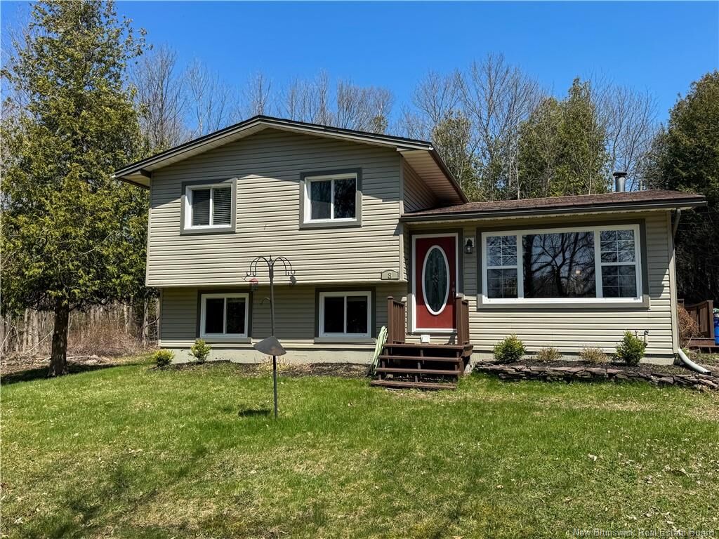 Property Photo:  8 Firefly Crescent  NB E2E 4P6 
