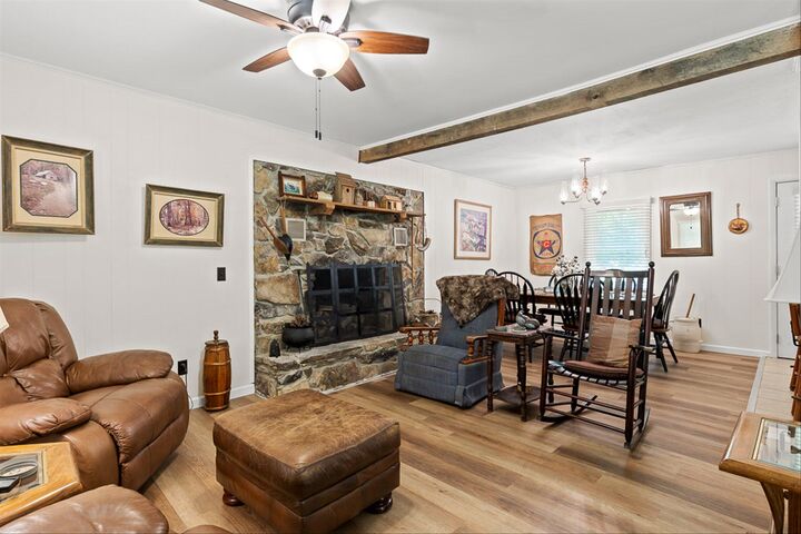 Property Photo:  1052 County Road 332  AL 35765 