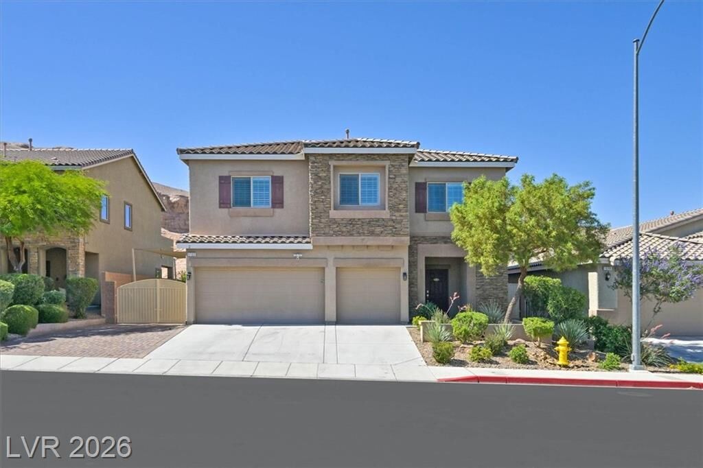 Property Photo:  1702 Sonoran Bluff Avenue  NV 89014 